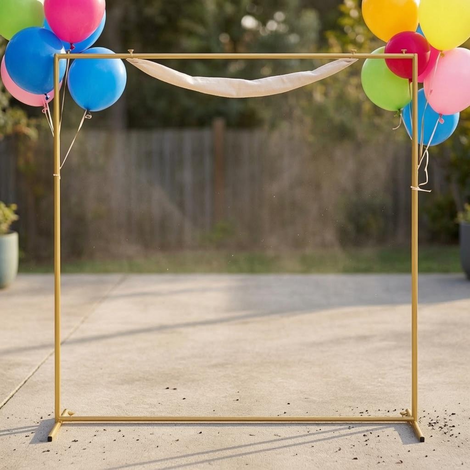 Square Backdrop Frame Stable B - Wedding Balloon Arch avis et prix